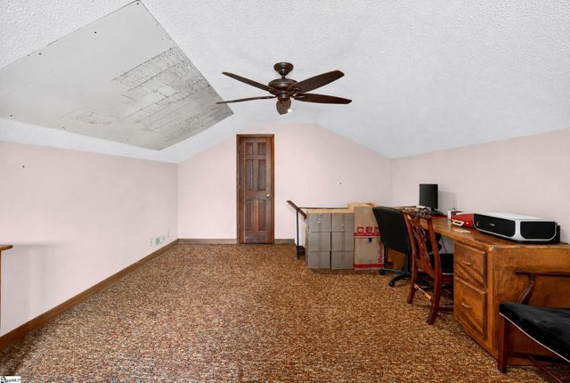 804 Shoresbrook Drive, Spartanburg, SC 29301