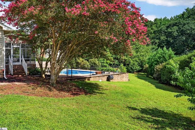 804 Shoresbrook Drive, Spartanburg, SC 29301