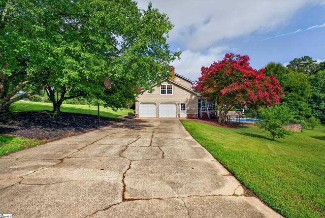 804 Shoresbrook Drive, Spartanburg, SC 29301