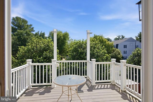 5504 SACRAMENTO MEWS PL, Alexandria, VA 22309