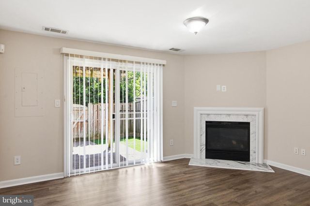 5504 SACRAMENTO MEWS PL, Alexandria, VA 22309