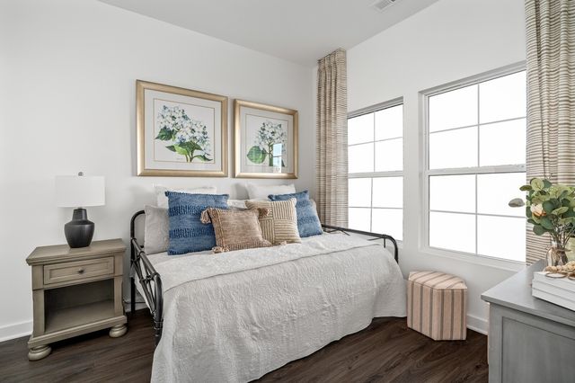 1004 Elliott Williams Pvt Way, Gallatin, TN 37066