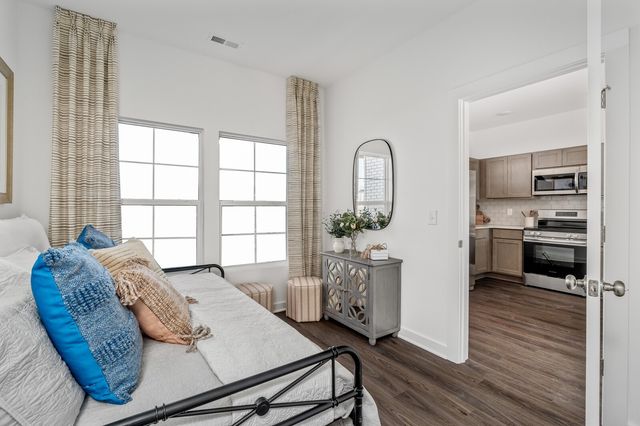 1004 Elliott Williams Pvt Way, Gallatin, TN 37066