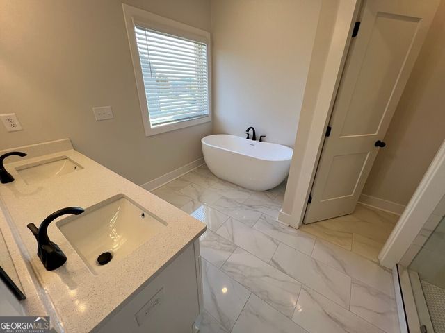 859 Duck Walk Way, Lawrenceville, GA 30046