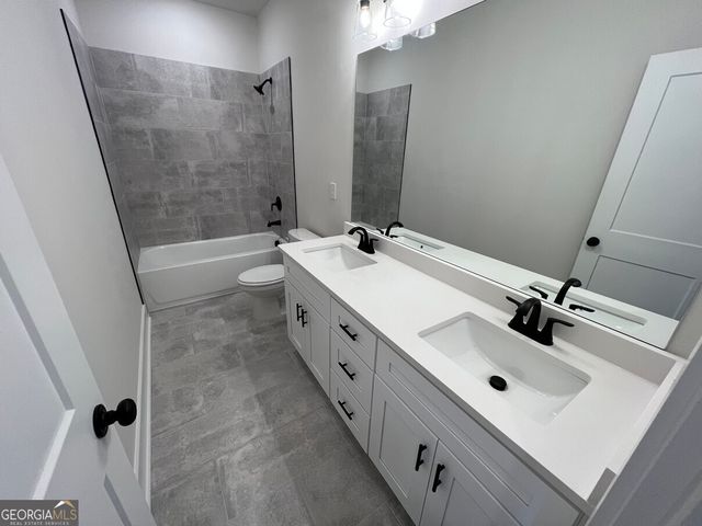 859 Duck Walk Way, Lawrenceville, GA 30046