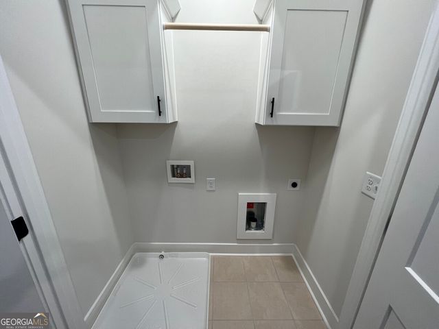 859 Duck Walk Way, Lawrenceville, GA 30046