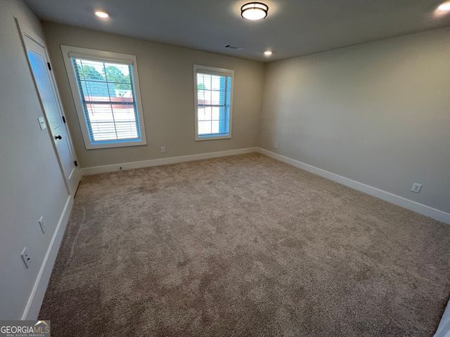 859 Duck Walk Way, Lawrenceville, GA 30046