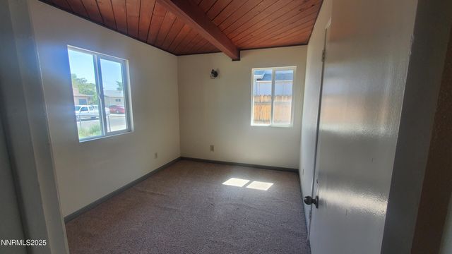 122 Harrison Street, Hawthorne, NV 89415