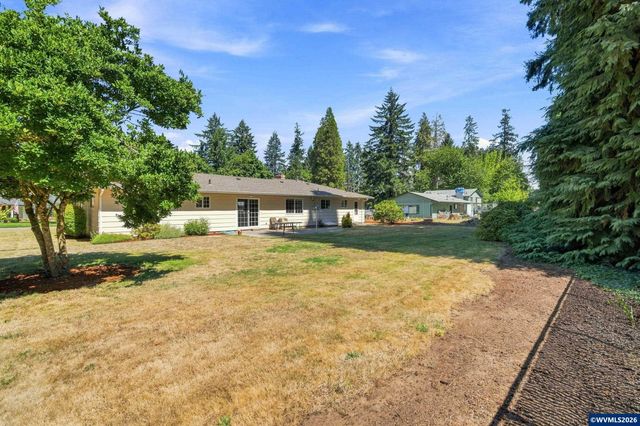 206 Benton Pl NW, Albany, OR 97321