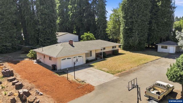 206 Benton Pl NW, Albany, OR 97321