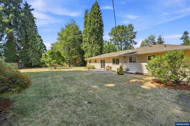 206 Benton Pl NW, Albany, OR 97321