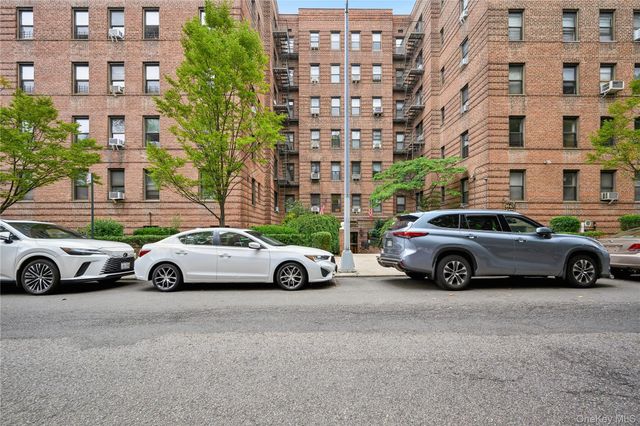 99-63 66th Avenue 2C, Rego Park, NY 11374