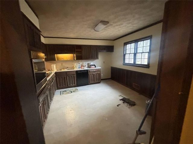 6403 Briarwood Court, Riverdale, GA 30296