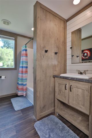 5061 County Road 353, Brazoria, TX 77422