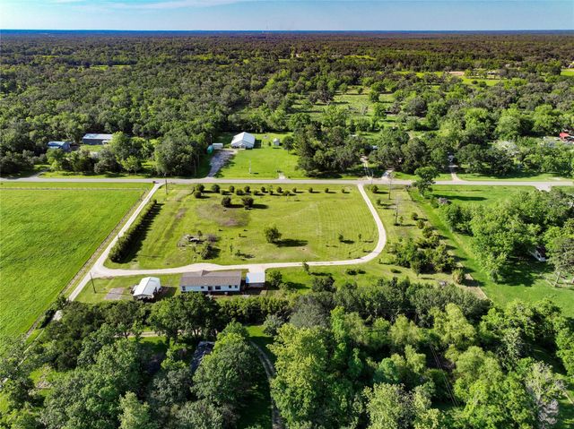 5061 County Road 353, Brazoria, TX 77422