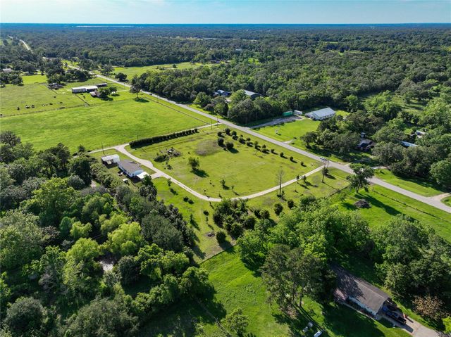 5061 County Road 353, Brazoria, TX 77422