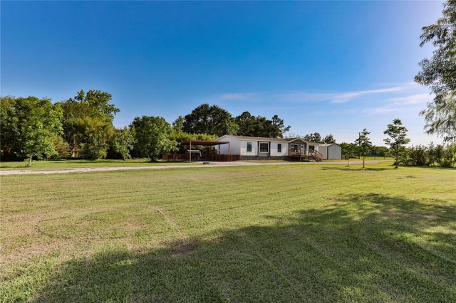 5061 County Road 353, Brazoria, TX 77422