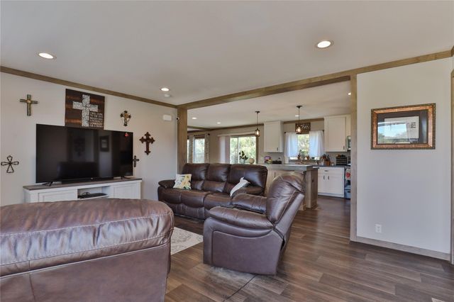 5061 County Road 353, Brazoria, TX 77422