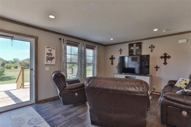 5061 County Road 353, Brazoria, TX 77422