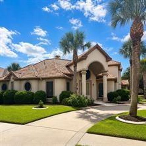 10 Lake Mist Court, Sugar Land, TX 77479