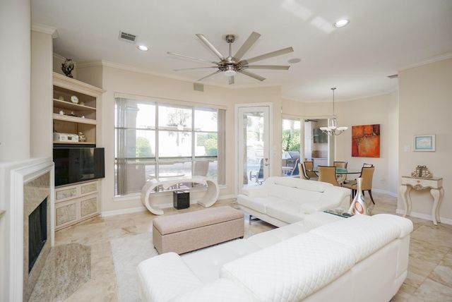 10 Lake Mist Court, Sugar Land, TX 77479