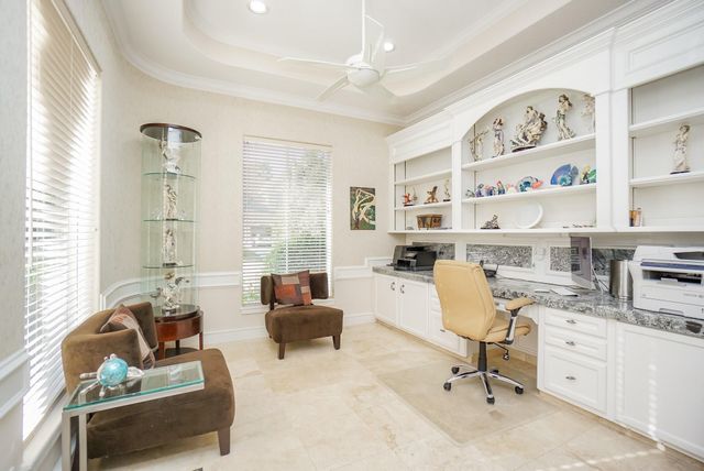 10 Lake Mist Court, Sugar Land, TX 77479