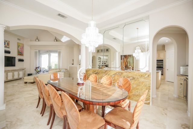 10 Lake Mist Court, Sugar Land, TX 77479