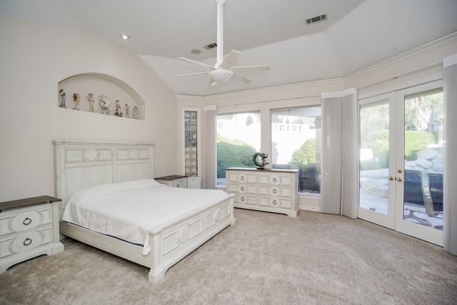 10 Lake Mist Court, Sugar Land, TX 77479