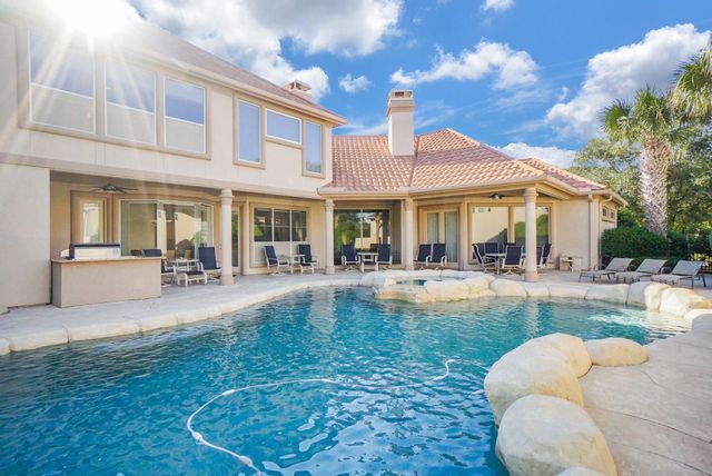 10 Lake Mist Court, Sugar Land, TX 77479