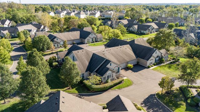 131 Stonegate Drive, Pataskala, OH 43062