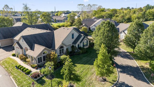 131 Stonegate Drive, Pataskala, OH 43062