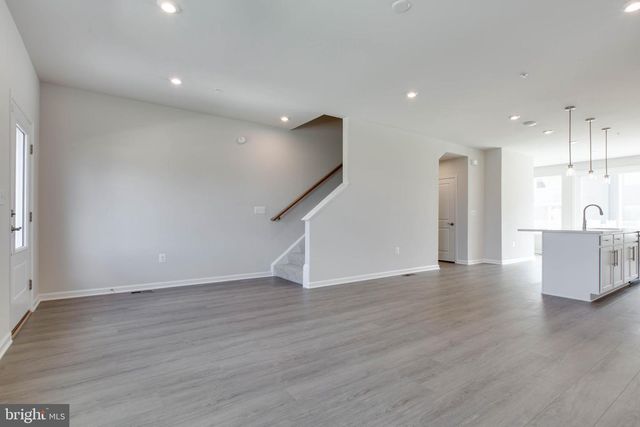2013 TWISTED OAK PL, Hanover, MD 21076