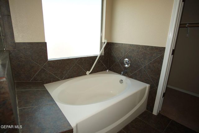 14375 WHISPER MARE Court, El Paso, TX 79938