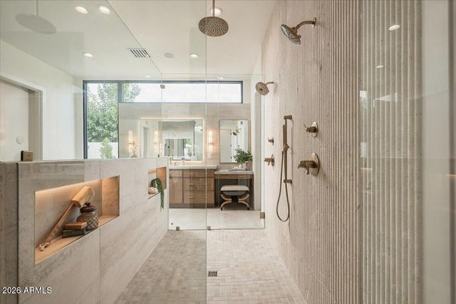 4510 E CALLE TUBERIA --, Phoenix, AZ 85018