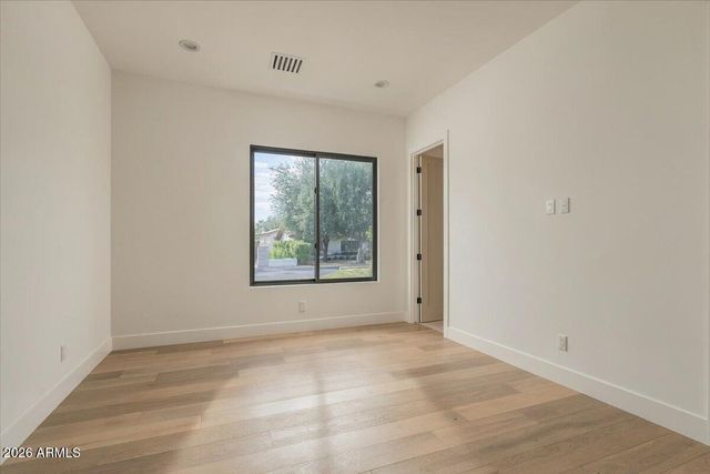 4510 E CALLE TUBERIA --, Phoenix, AZ 85018