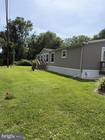 29 N DRAGON DR, Bear, DE 19701