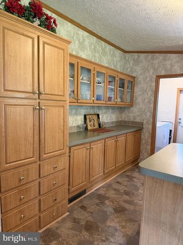 29 N DRAGON DR, Bear, DE 19701