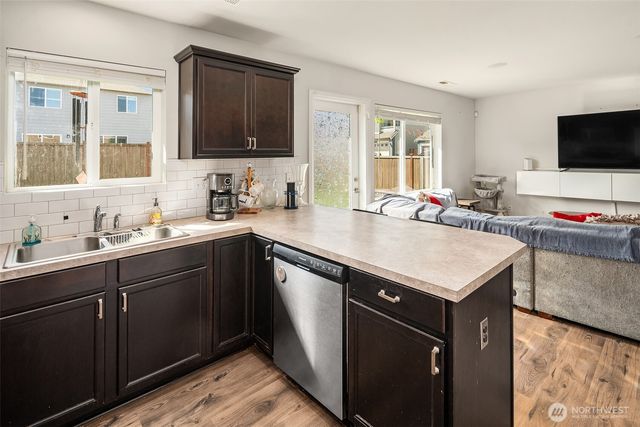 10502 189th Street E, Puyallup, WA 98374