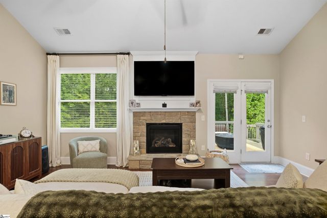 128 Waltzing Vine Lane, Williamston, SC 29697