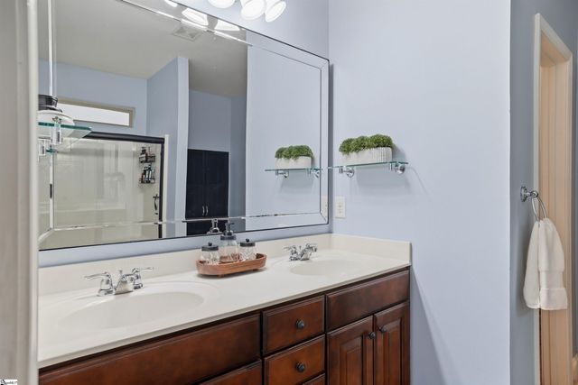 128 Waltzing Vine Lane, Williamston, SC 29697