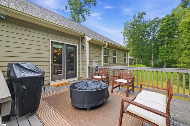 128 Waltzing Vine Lane, Williamston, SC 29697
