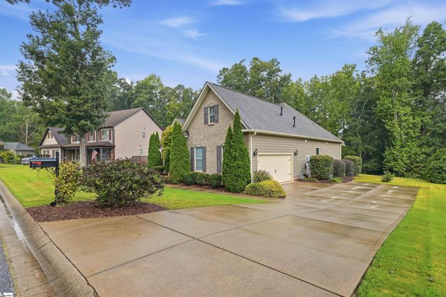 128 Waltzing Vine Lane, Williamston, SC 29697