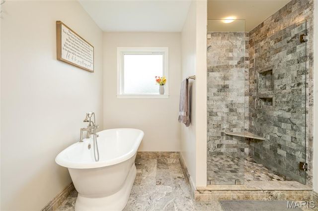 130 Valley Oaks Lane, Union, MO 63084