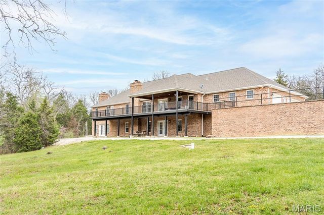 130 Valley Oaks Lane, Union, MO 63084