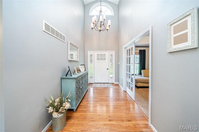 130 Valley Oaks Lane, Union, MO 63084