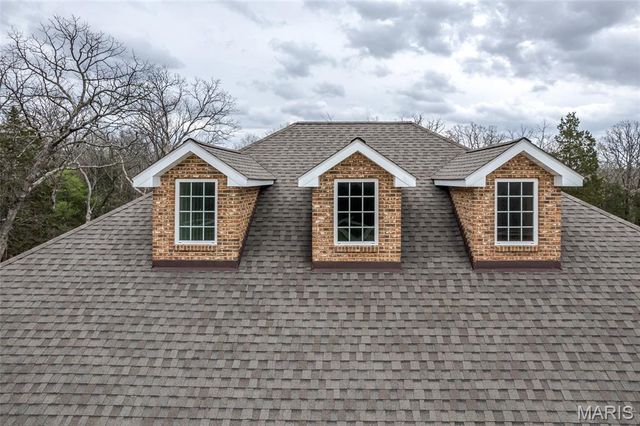 130 Valley Oaks Lane, Union, MO 63084