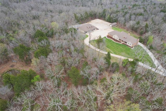 130 Valley Oaks Lane, Union, MO 63084