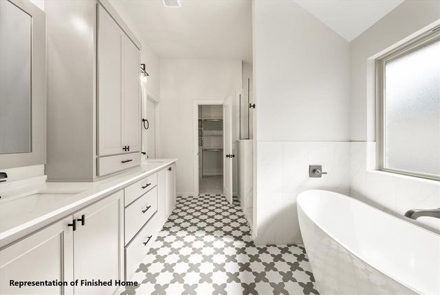 16333 Whistle Creek Boulevard, Edmond, OK 73013