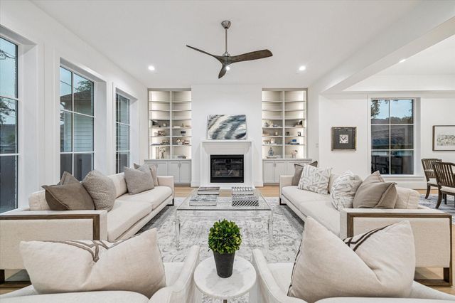 2514 Southgate Boulevard, Houston, TX 77030