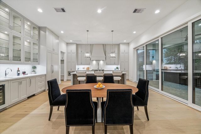 2514 Southgate Boulevard, Houston, TX 77030
